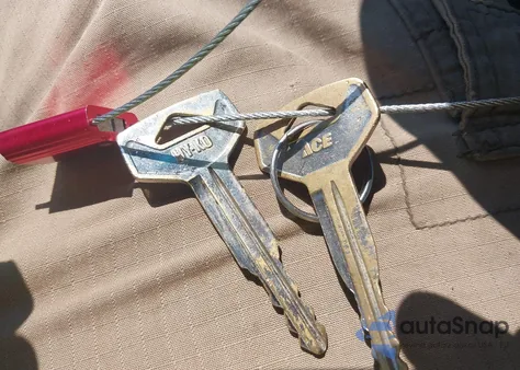 1992 Toyota Pickup 1/2 Ton Sht Wheelbase Dlx z USA, uszkodzony, nr VIN 4TARN81P4NZ002559